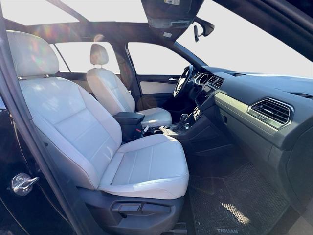 2021 Volkswagen Tiguan 2.0T SE R-Line Black