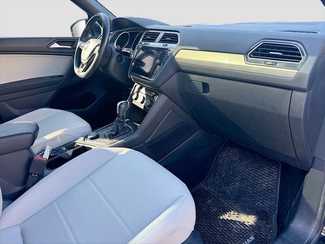 2021 Volkswagen Tiguan 2.0T SE R-Line Black