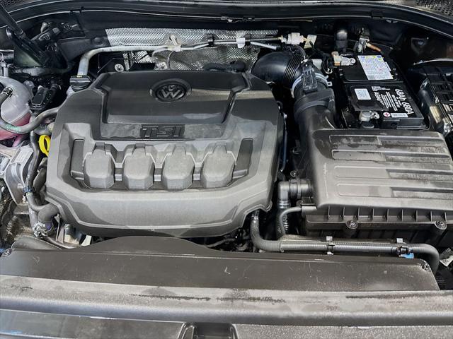 2021 Volkswagen Tiguan 2.0T SE R-Line Black