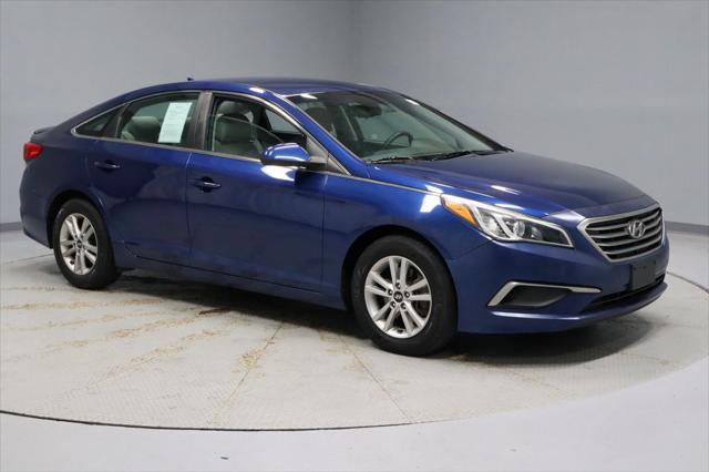 2017 Hyundai Sonata SE for sale near Groveport, OH