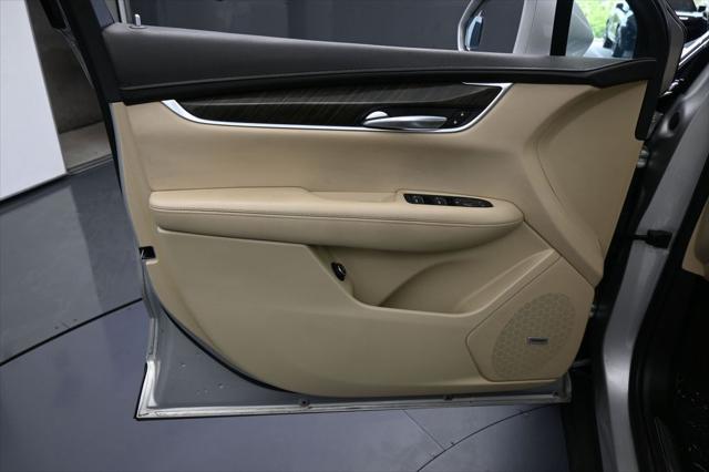 2019 Cadillac XT5 Standard