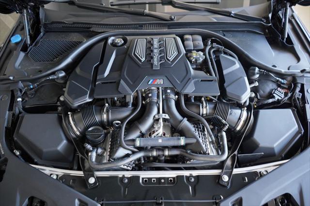 2025 BMW M8 Competition