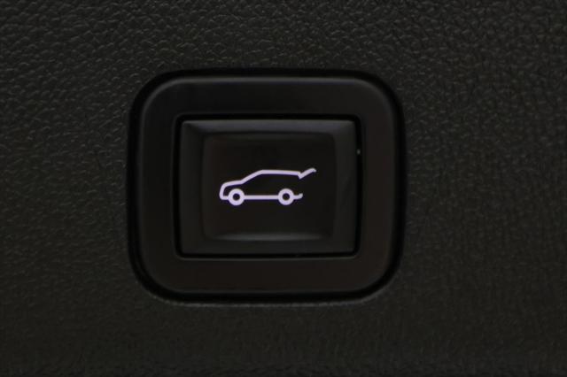 2025 GMC Yukon 4WD AT4