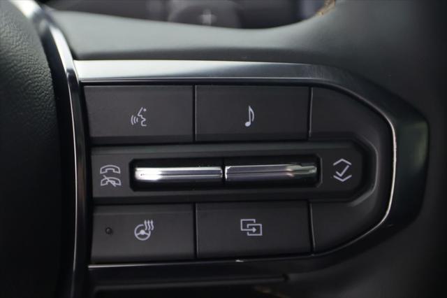 2025 GMC Yukon 4WD AT4