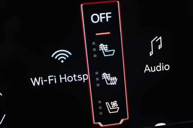 2025 GMC Yukon 4WD AT4