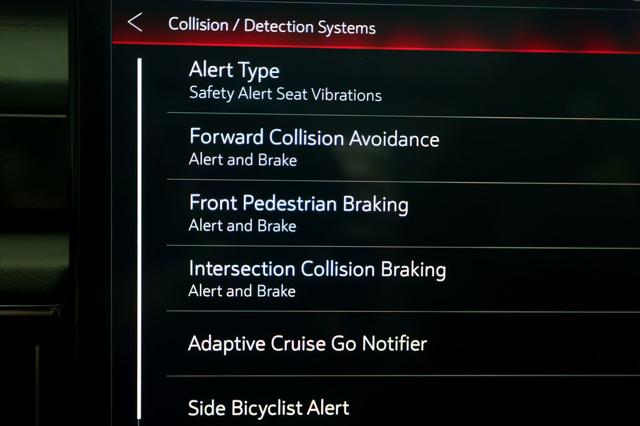 2025 GMC Yukon 4WD AT4