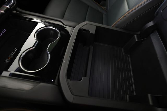 2025 GMC Yukon 4WD AT4