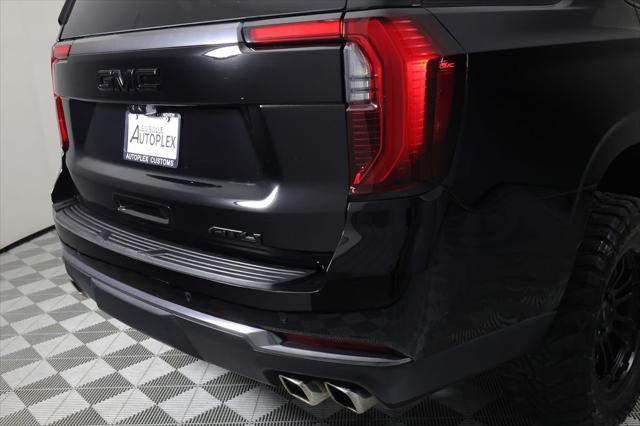 2025 GMC Yukon 4WD AT4