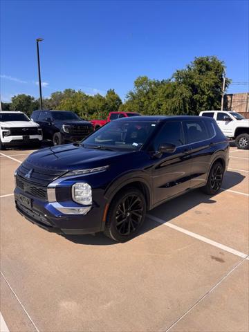 2022 Mitsubishi Outlander Black Edition 2WD