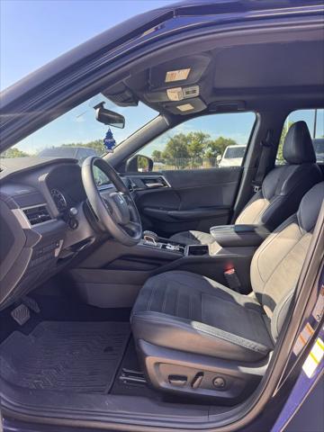 2022 Mitsubishi Outlander Black Edition 2WD
