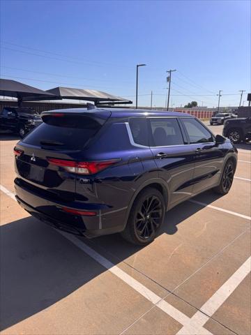 2022 Mitsubishi Outlander Black Edition 2WD