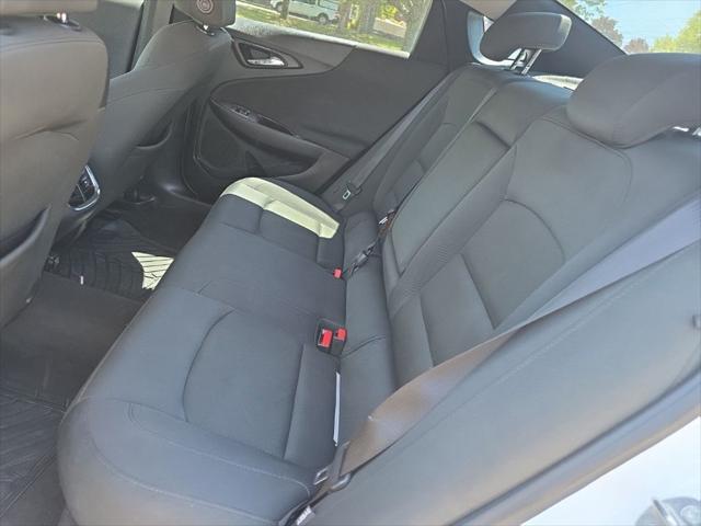 2017 Chevrolet Malibu 1LT