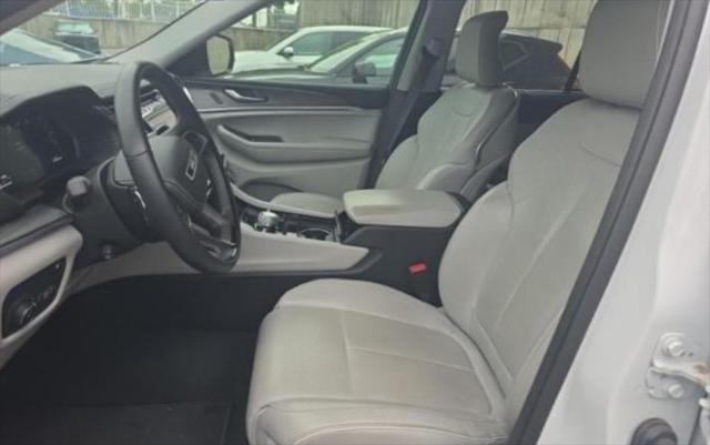 2022 Jeep Grand Cherokee Overland 4x4