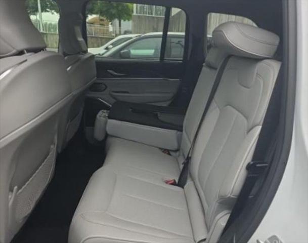 2022 Jeep Grand Cherokee Overland 4x4