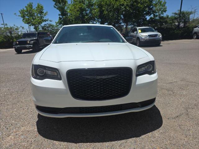2021 Chrysler 300 Touring