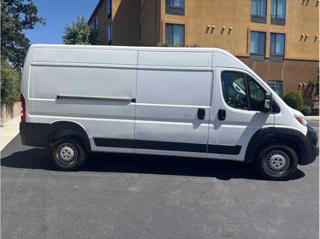 2025 Ram ProMaster 2500 Cargo Van Tradesman High Roof 159" WB w/Pass Seat