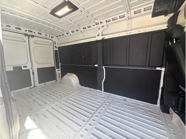 2025 Ram ProMaster 2500 Cargo Van Tradesman High Roof 159" WB w/Pass Seat