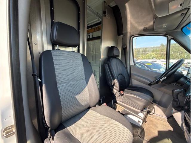 2007 Dodge Sprinter 1 Owner High Roof Cargo Van v6 Diesel Clean Carfax