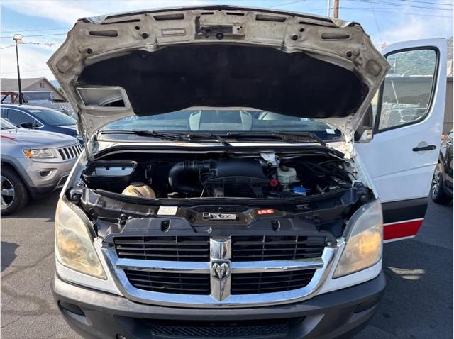 2007 Dodge Sprinter 1 Owner High Roof Cargo Van v6 Diesel Clean Carfax