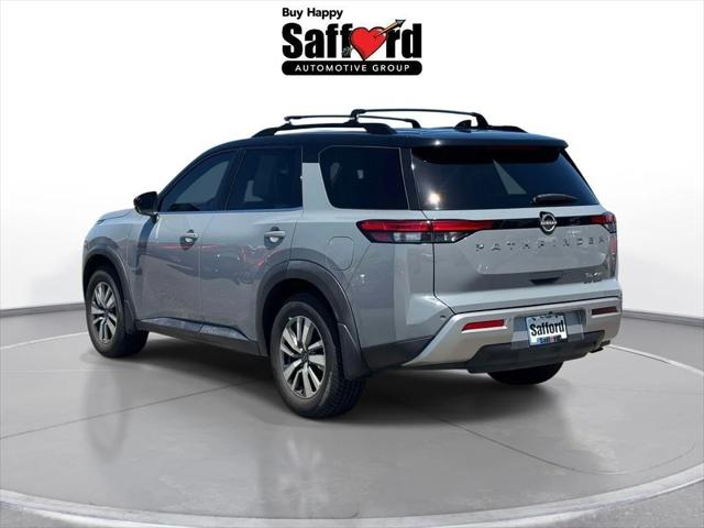 2022 Nissan Pathfinder SL 4WD
