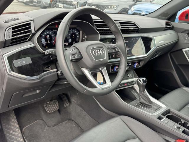 2025 Audi Q3 Premium 45 TFSI S line quattro Tiptronic 2025 Audi Q3 Premium 45 TFSI S line quattro Tiptronic
