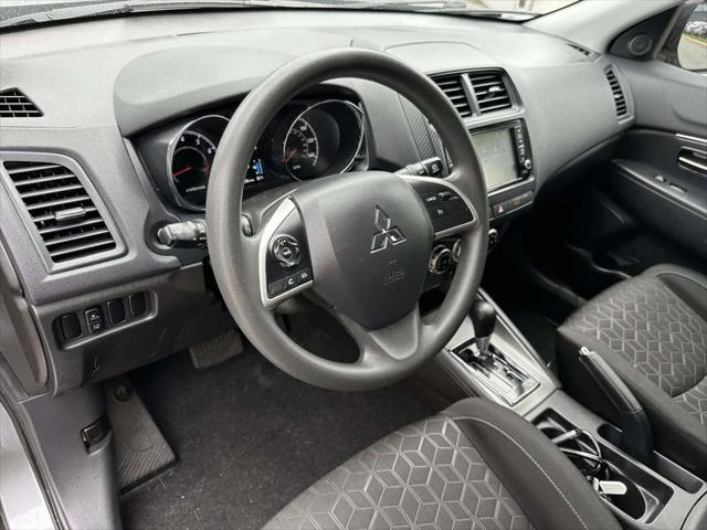 2024 Mitsubishi Outlander Sport 2.0 ES AWC 2024 Mitsubishi Outlander Sport 2.0 ES AWC