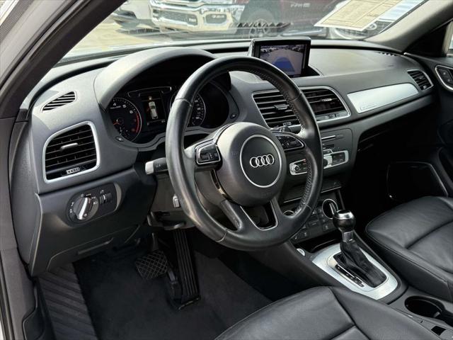 2016 Audi Q3 2.0T Prestige