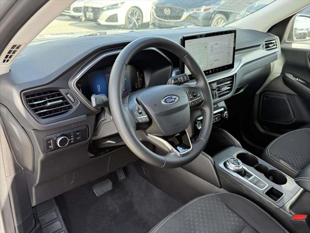 2023 Ford Escape Hybrid Active