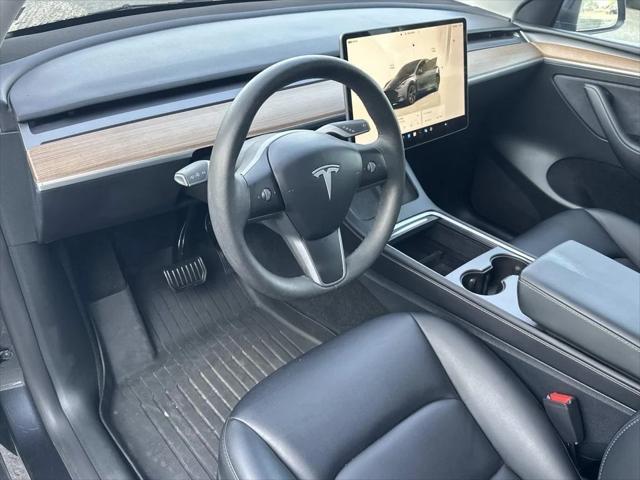 2025 Tesla Model Y Long Range Dual Motor All-Wheel Drive 2025 Tesla Model Y Long Range Dual Motor All-Wheel Drive