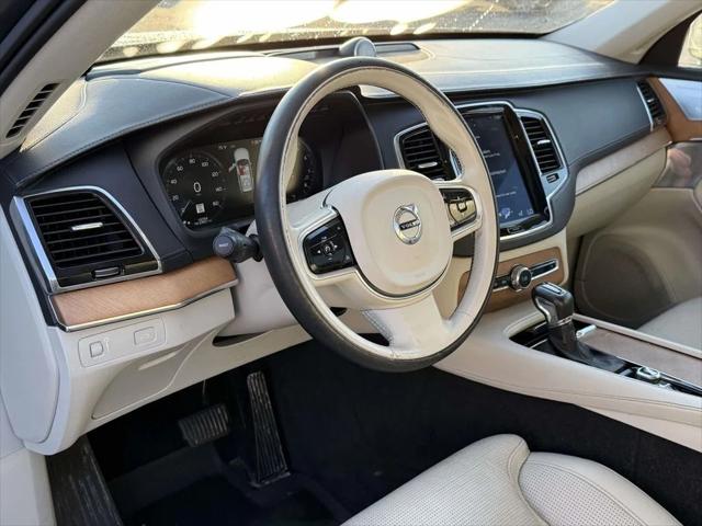 2019 Volvo XC90 T6 Inscription 2019 Volvo XC90 T6 Inscription