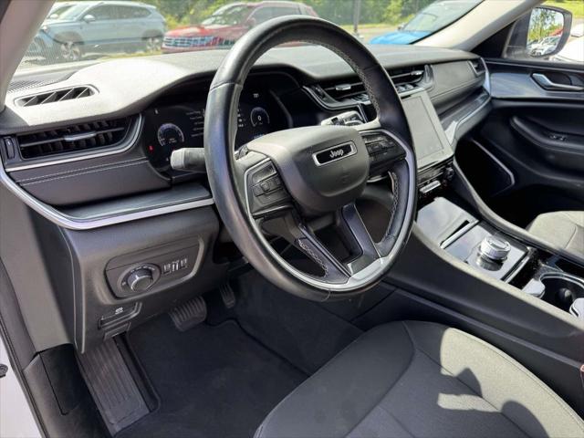2021 Jeep Grand Cherokee L Laredo 4x4 2021 Jeep Grand Cherokee L Laredo 4x4