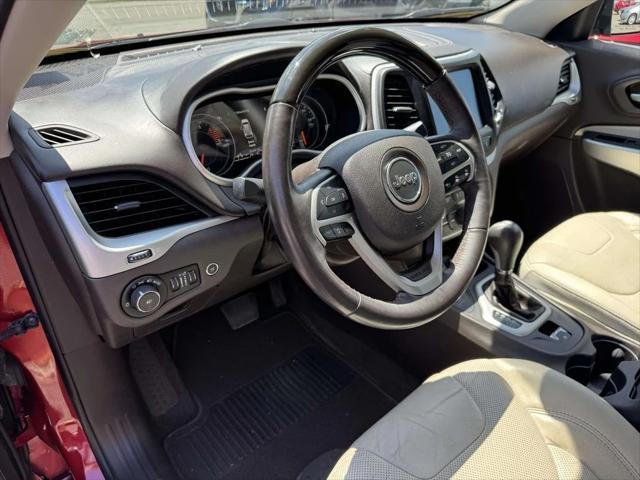2016 Jeep Cherokee Overland 2016 Jeep Cherokee Overland