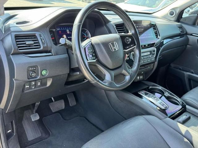 2022 Honda Pilot 2WD Touring 7 Passenger 2022 Honda Pilot 2WD Touring 7 Passenger