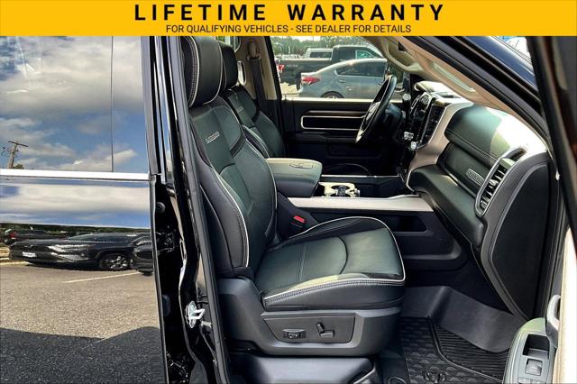 2022 Ram 3500 Laramie Crew Cab 4x4 8' Box