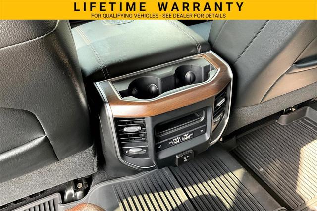 2022 Ram 3500 Laramie Crew Cab 4x4 8' Box