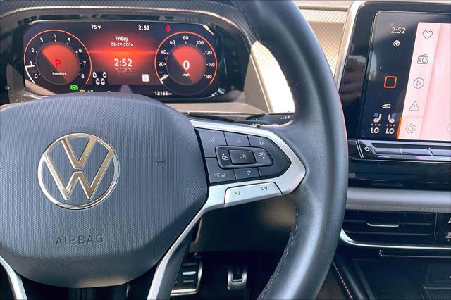 2024 Volkswagen Atlas 2.0T Peak Edition SEL