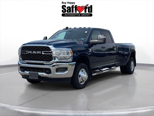 2024 RAM 3500 Tradesman Crew Cab 4x4 8 Box 2024 RAM 3500 Tradesman Crew Cab 4x4 8 Box