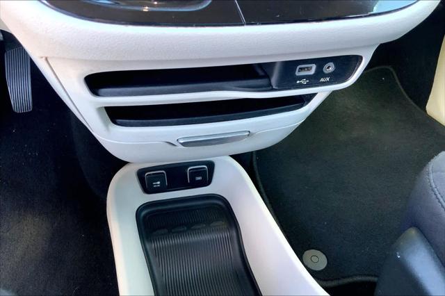 Used 2018 Chrysler Pacifica Touring Plus For Sale in Lubbock, TX