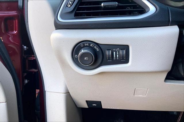 Used 2018 Chrysler Pacifica Touring Plus For Sale in Lubbock, TX