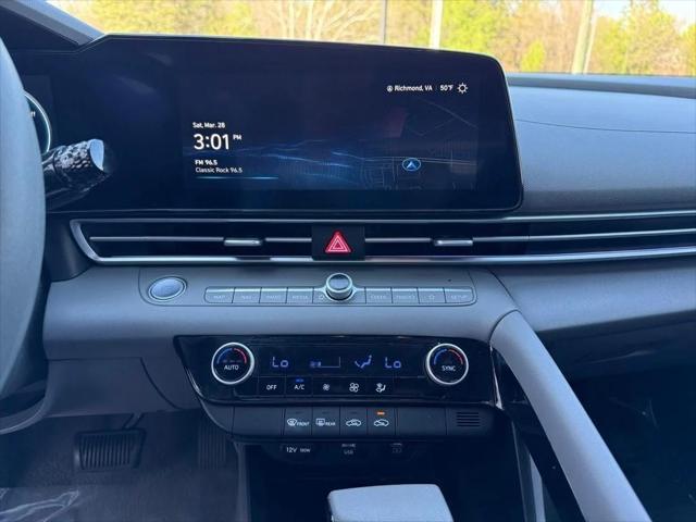 2024 Hyundai Elantra Hybrid Blue