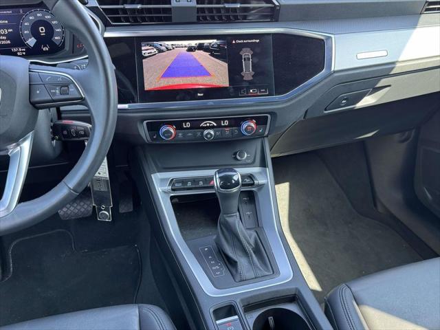 2025 Audi Q3 Premium 45 TFSI S line quattro Tiptronic 2025 Audi Q3 Premium 45 TFSI S line quattro Tiptronic
