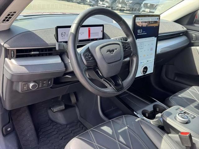 2022 Ford Mustang Mach-E Select