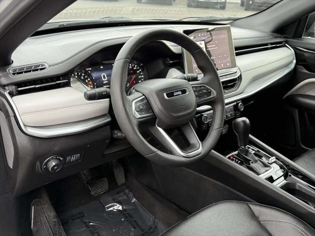 2025 Jeep Compass Limited 4x4 2025 Jeep Compass Limited 4x4