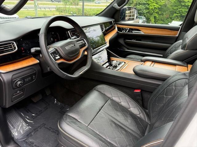 2024 Wagoneer Grand Wagoneer L Series III 4x4 2024 Wagoneer Grand Wagoneer L Series III 4x4