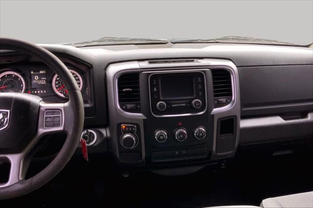 2022 Ram 1500 Classic SLT Crew Cab 4x2 5'7" Box