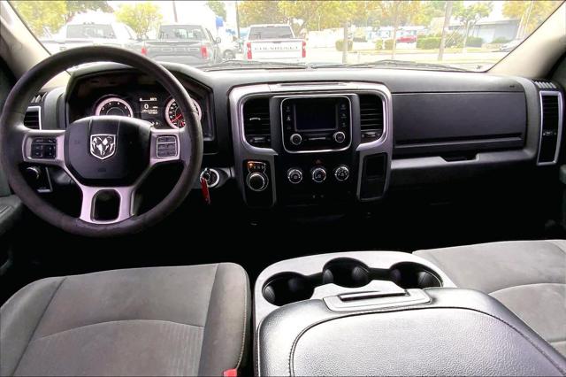 2022 Ram 1500 Classic SLT Crew Cab 4x2 5'7" Box