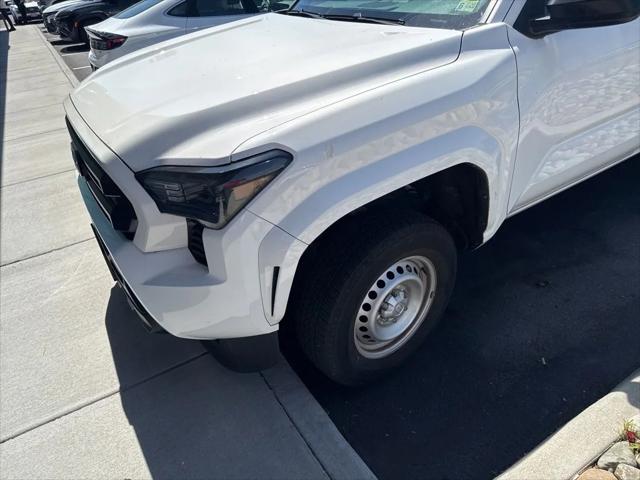 2024 Toyota Tacoma SR 2024 Toyota Tacoma SR
