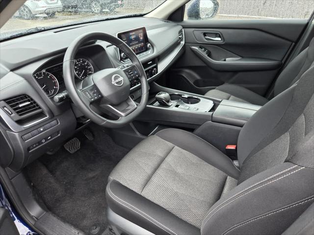 2025 Nissan Rogue SV FWD
