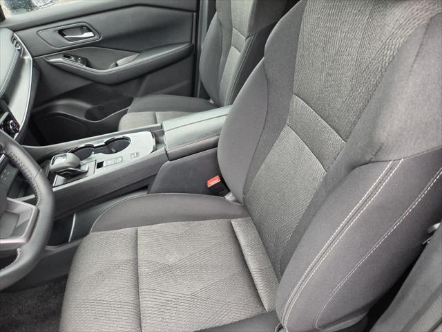 2025 Nissan Rogue SV FWD