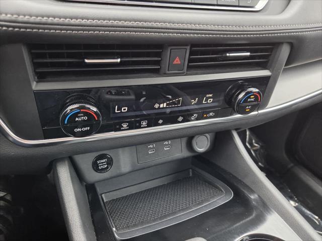 2025 Nissan Rogue SV FWD